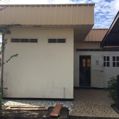 Chalet Anna'S Pavalesto Landsboerderij ภายนอก รูปภาพ