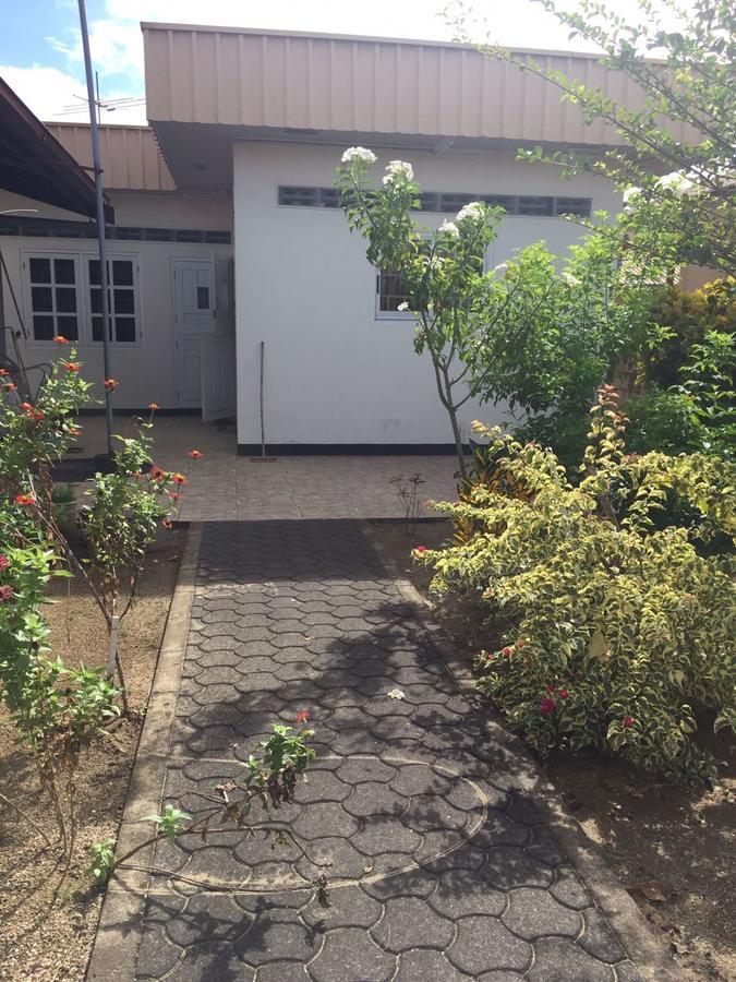 Chalet Anna'S Pavalesto Landsboerderij ภายนอก รูปภาพ